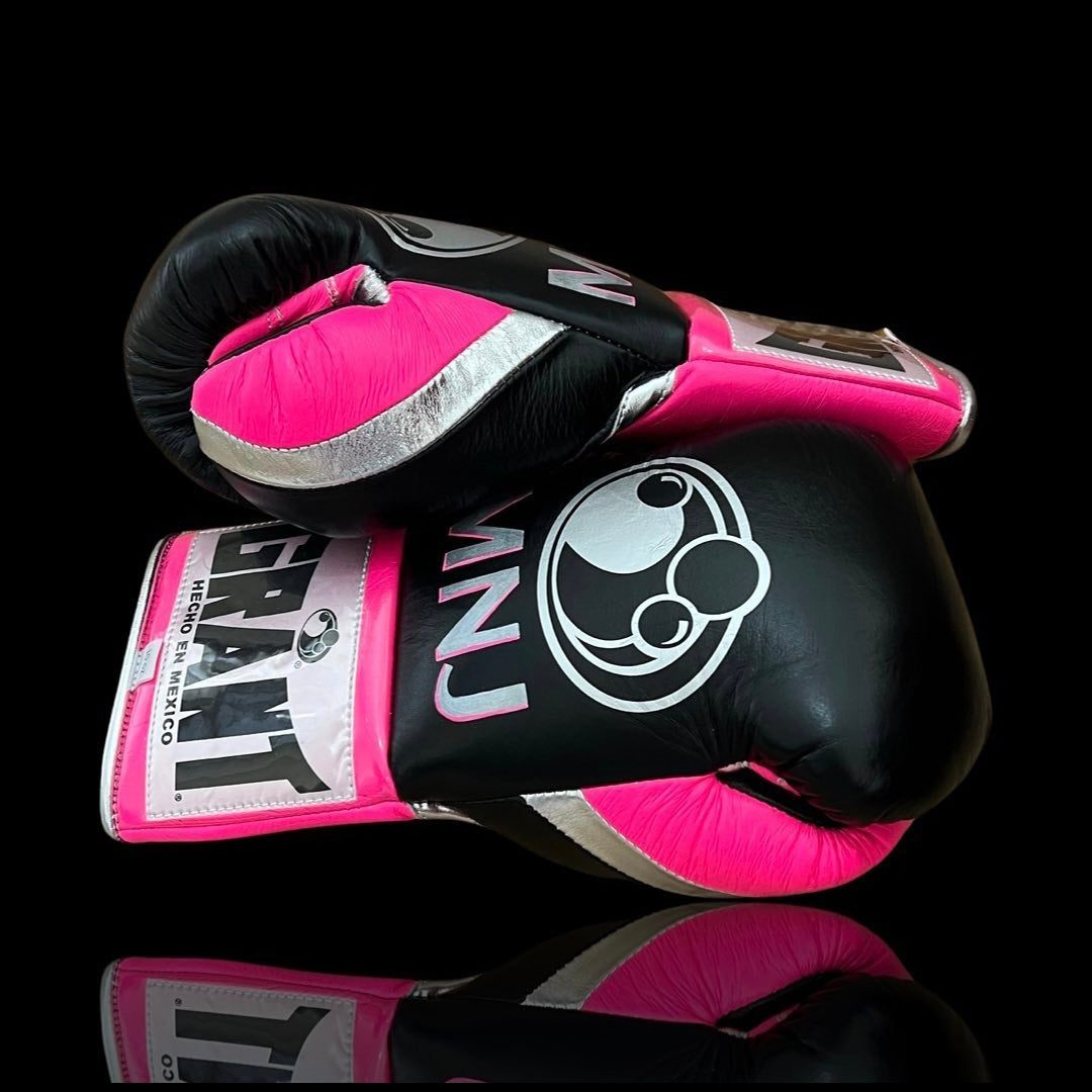 Personalized boxing glove, just like orignal Grant Gloves
