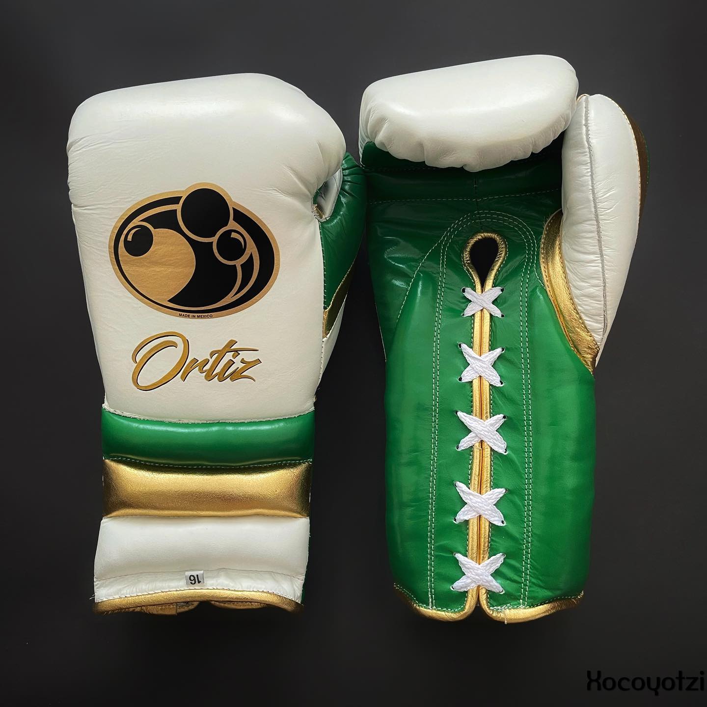 Personalized boxing glove, just like orignal Grant Gloves