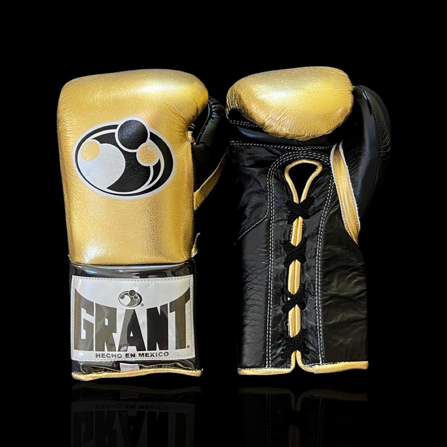Personalized boxing glove, just like orignal Grant Gloves