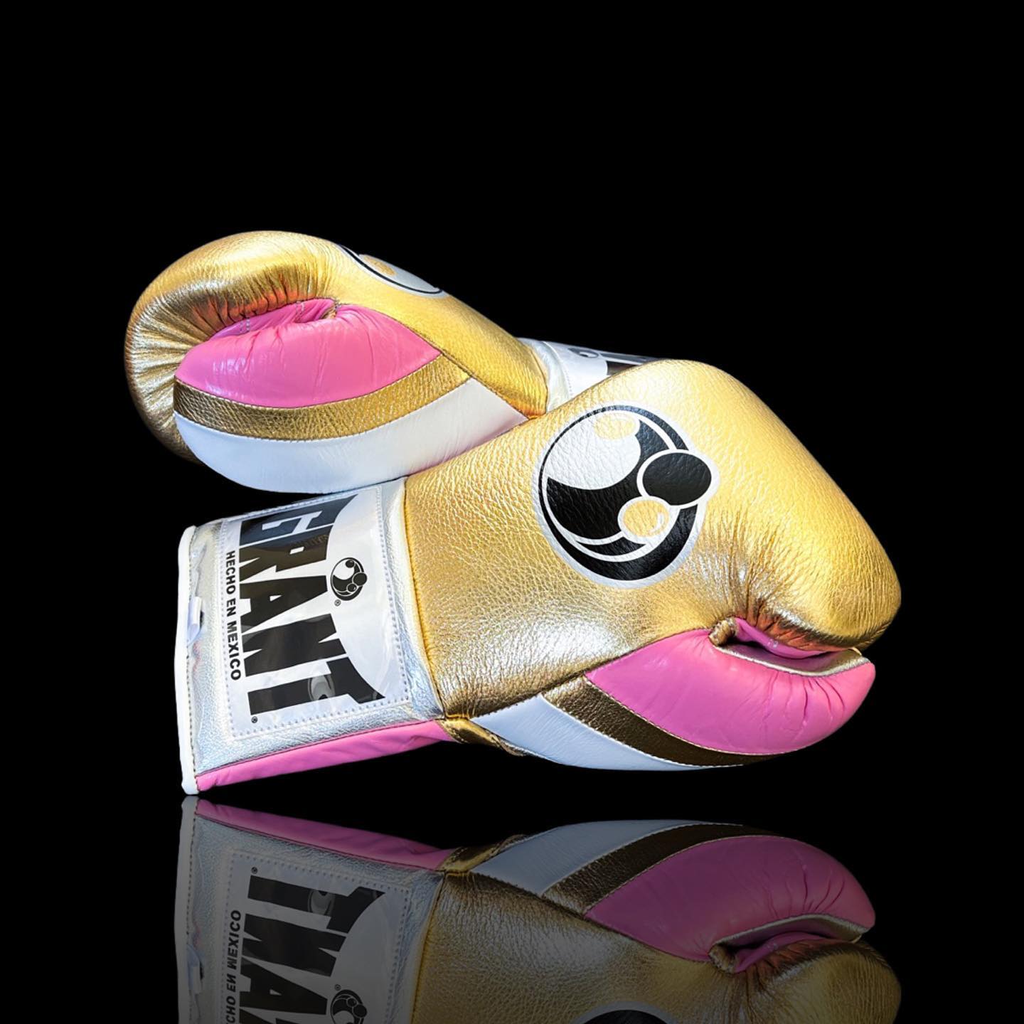 Personalized boxing glove, just like orignal Grant Gloves