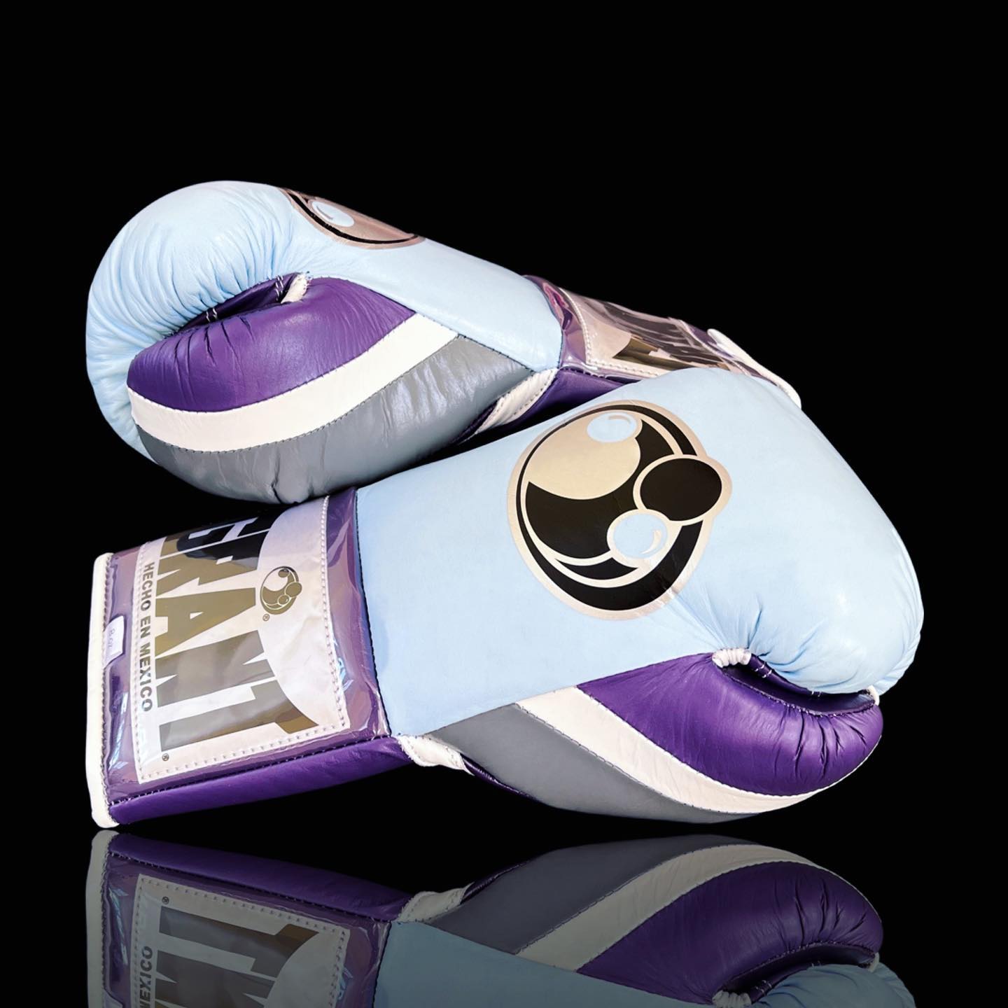 Personalized boxing glove, just like orignal_BN