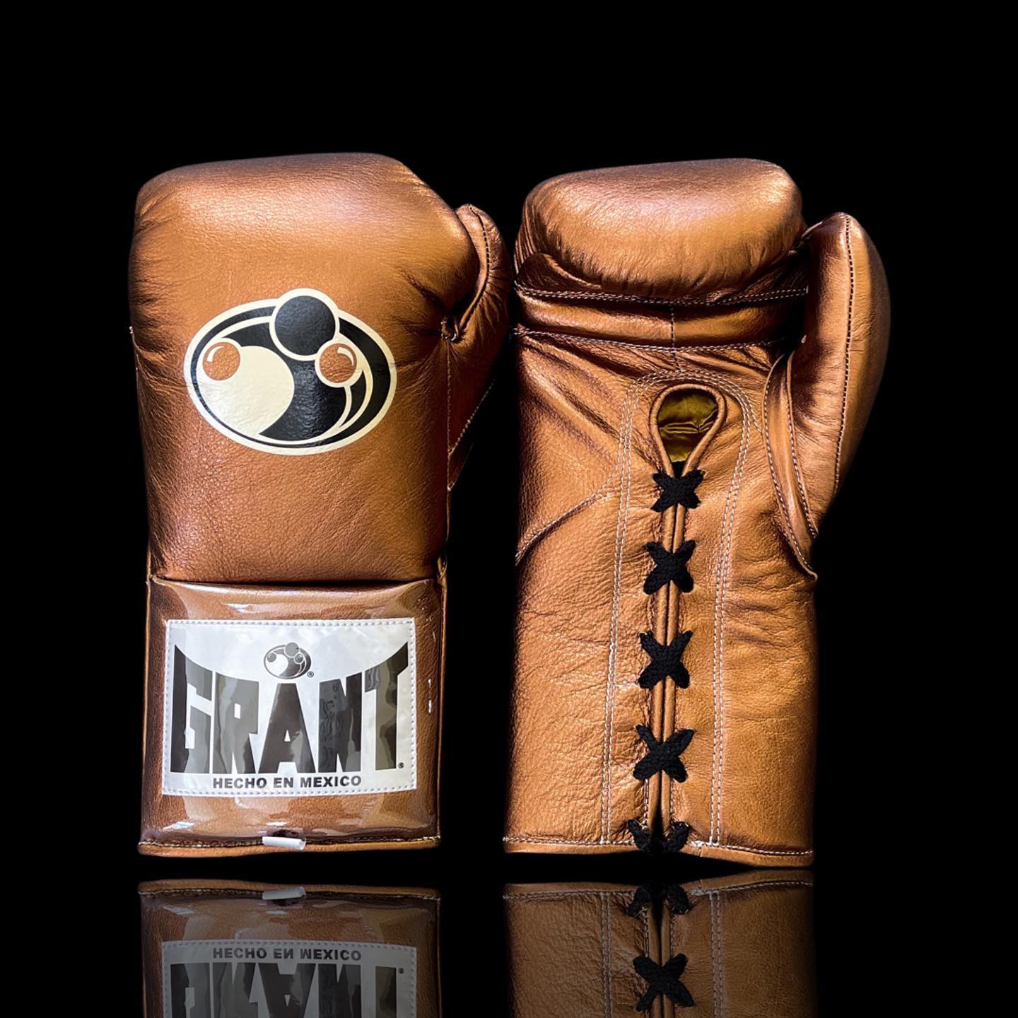 Personalized boxing glove, just like orignal Grant Gloves