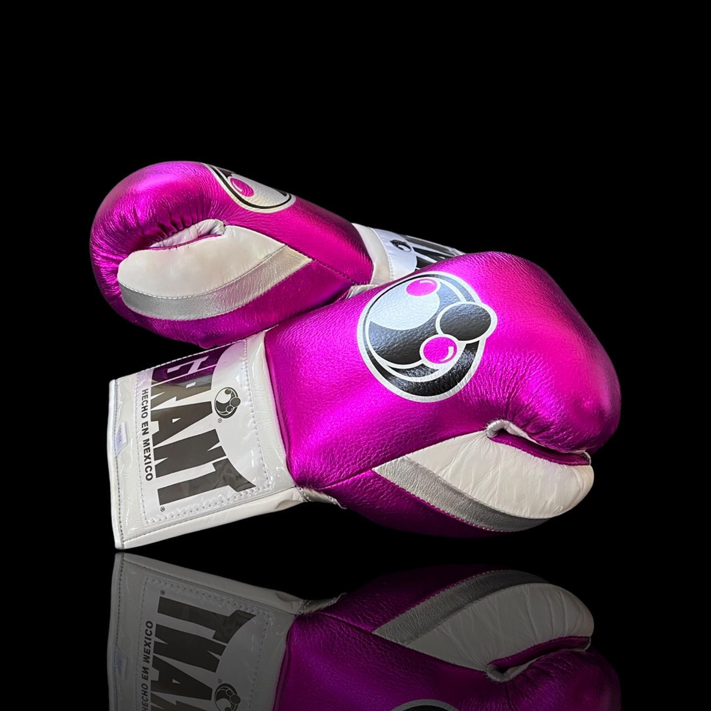 Personalized boxing glove, just like original GRANT gloves