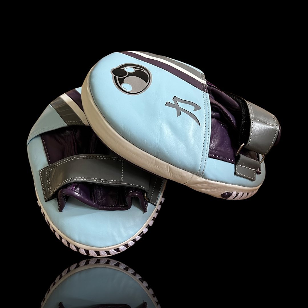 Personalized boxing set, just like orignal