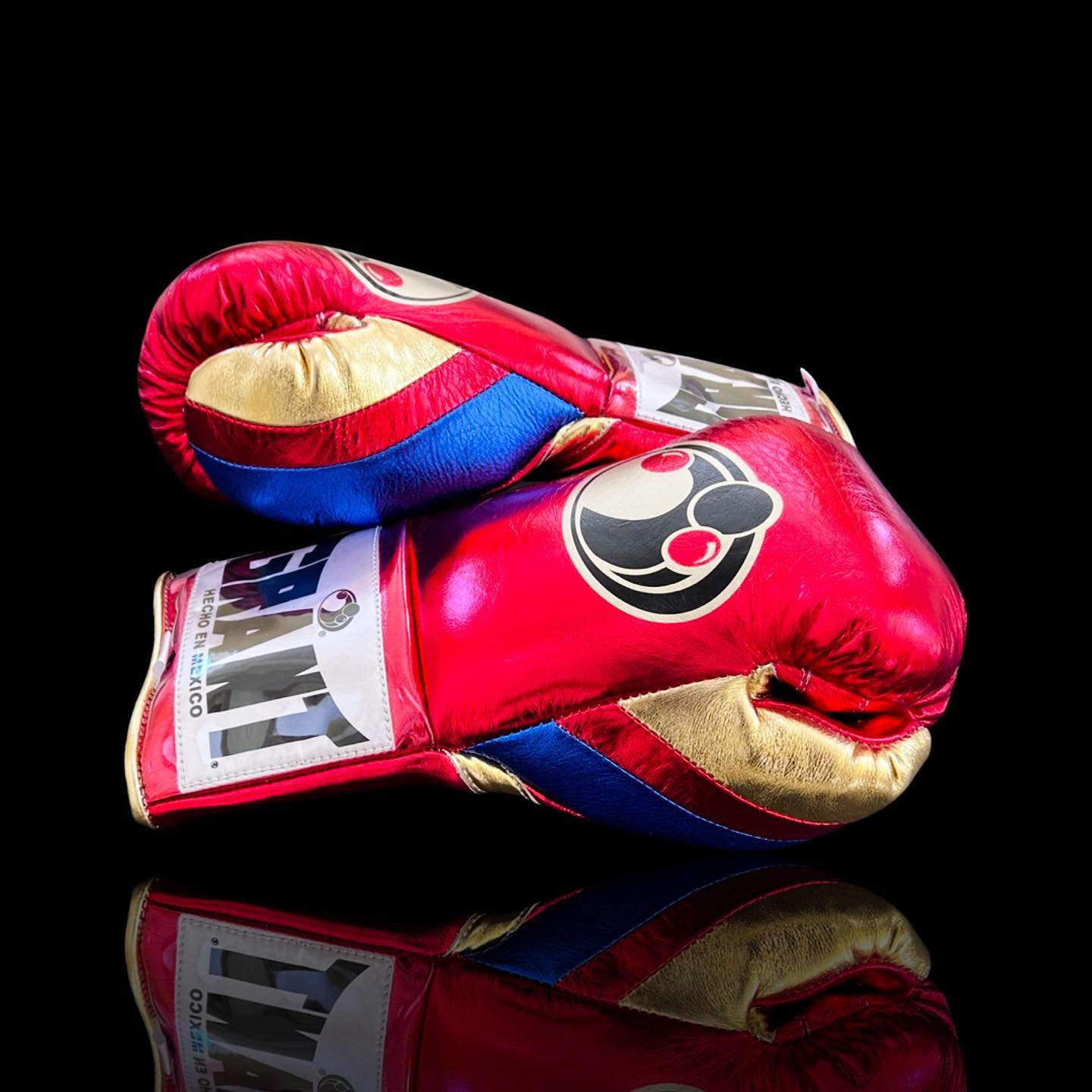 Personalized boxing glove, just like original GRANT gloves
