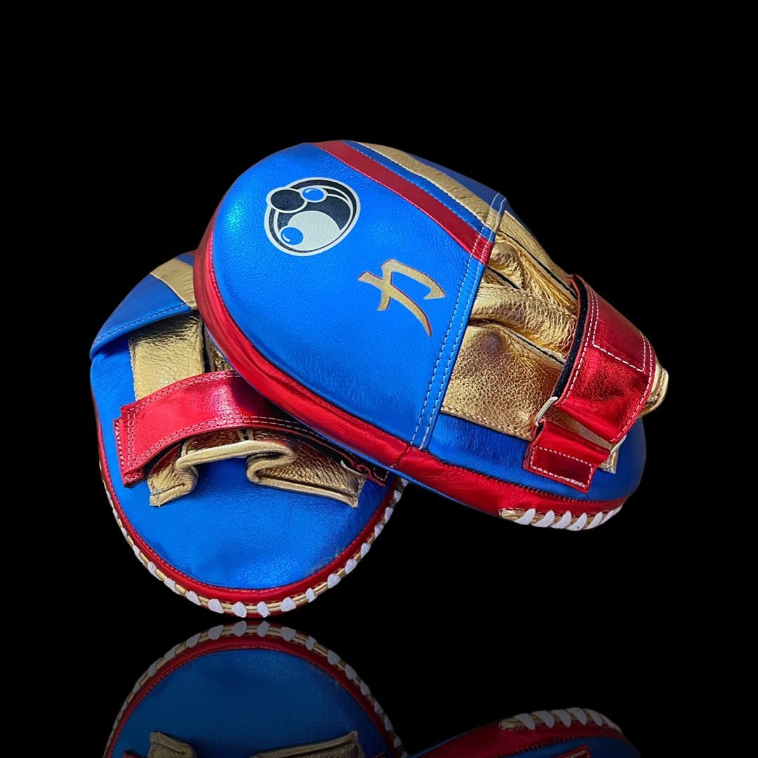 Personalized boxing set, just like orignal