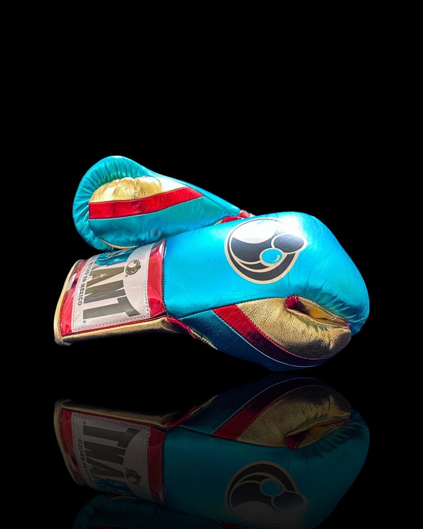 Personalized boxing glove, just like original GRANT gloves