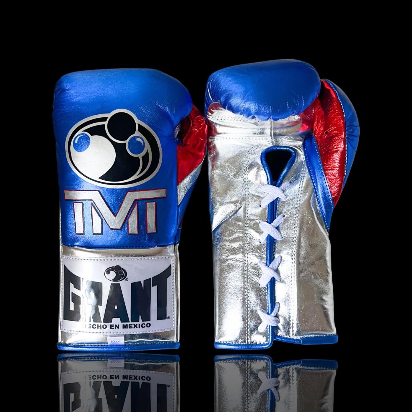 Personalized boxing glove, just like orignal_BN