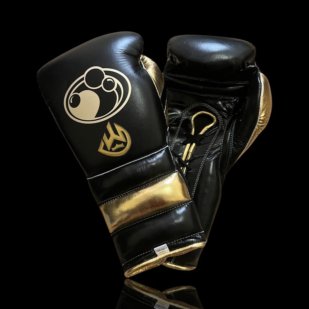 Personalized boxing set, just like orignal