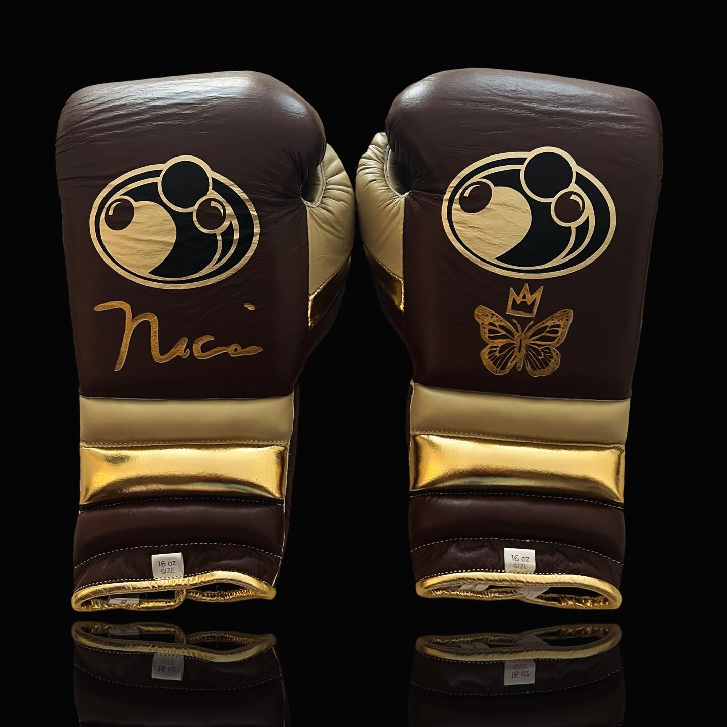 Personalized boxing set, just like orignal