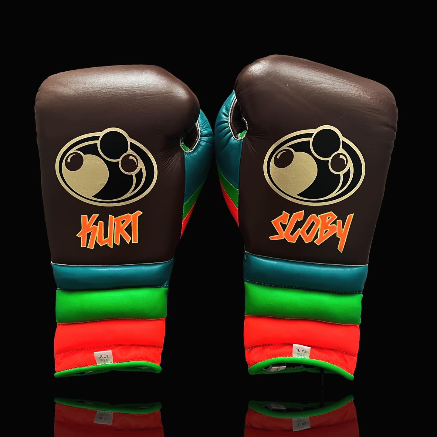 Personalized boxing set, just like orignal