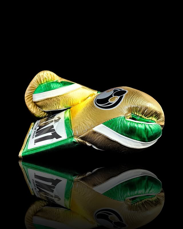 Personalized boxing glove, just like origna_BN