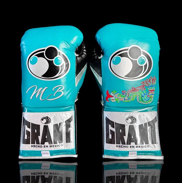 Personalized boxing set, just like orignal