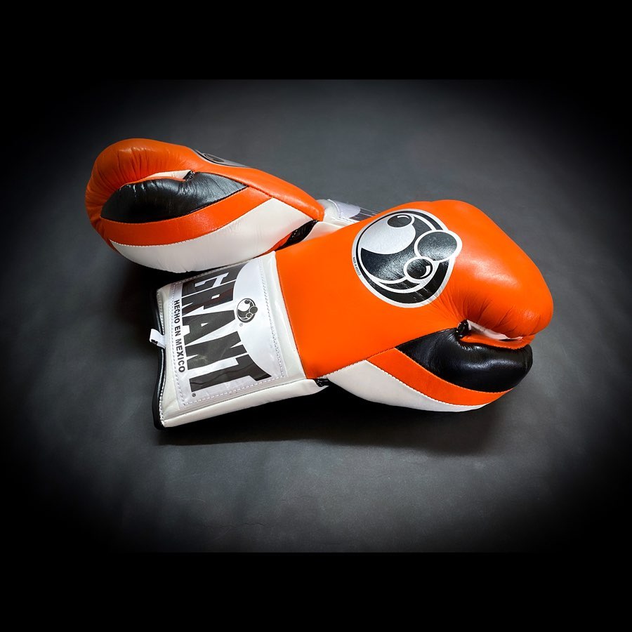 Personalized boxing glove, just like orignal Grant Gloves