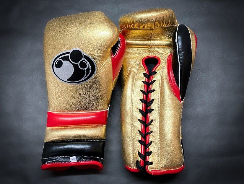 Personalized boxing glove, just like orignal Grant Gloves