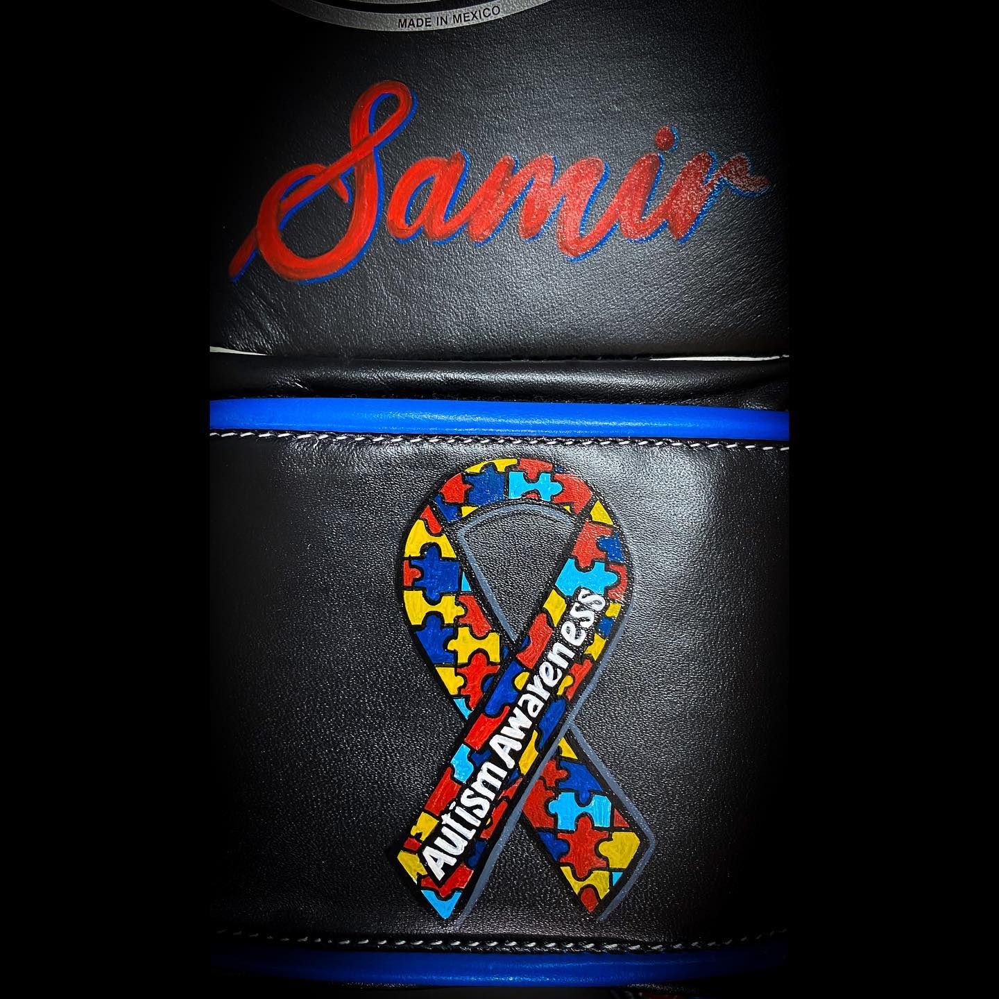 Personalized boxing glove, just like orignal Grant Gloves