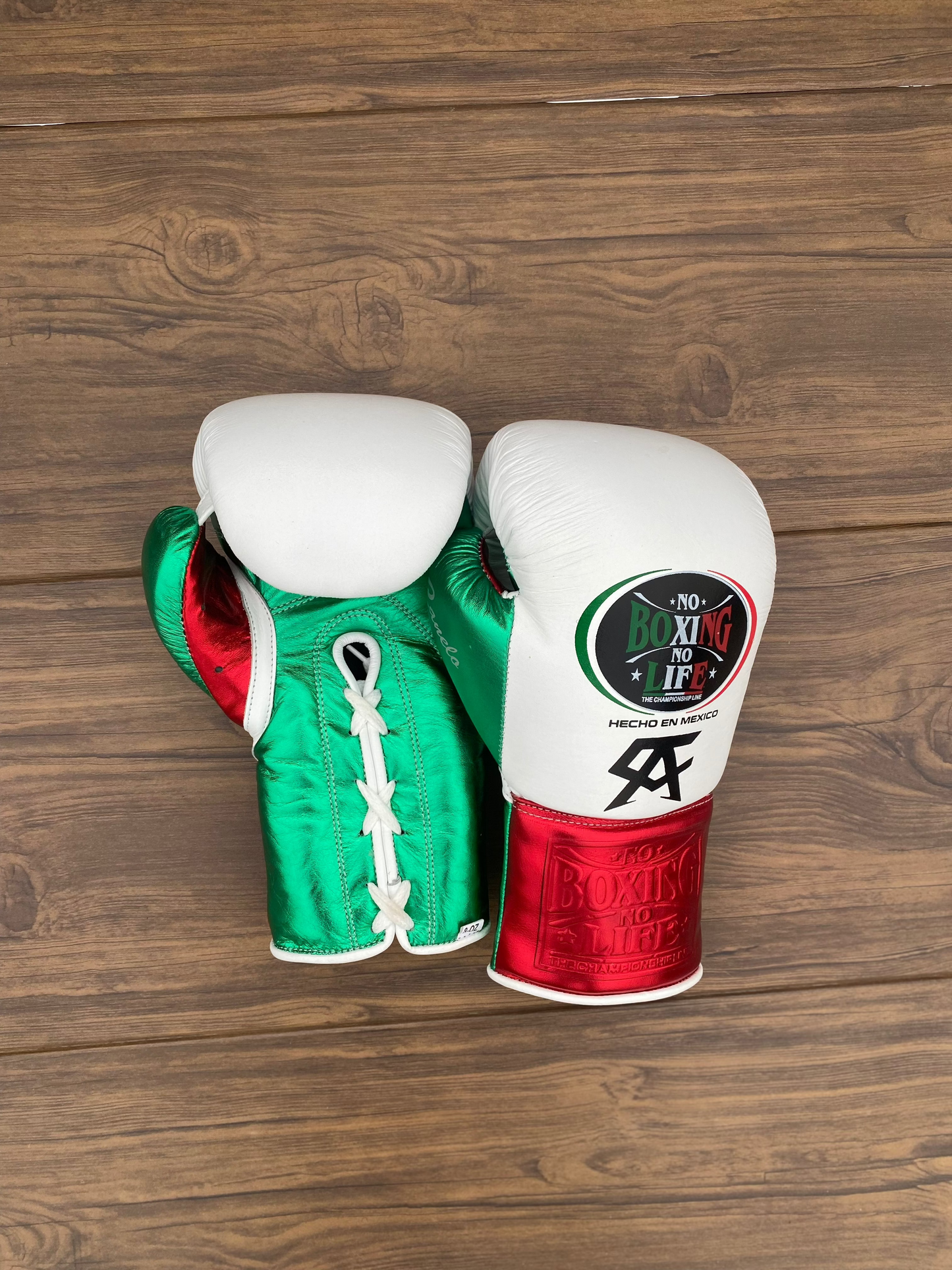 No Boxing No Life Glove - online, NBNL Boxing Gloves, Limited Addition