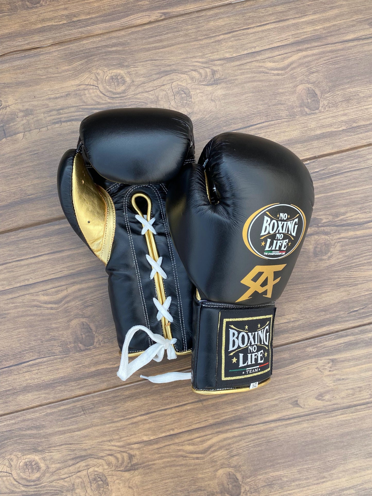 No Boxing No Life Glove - online, NBNL Boxing Gloves, Limited Addition