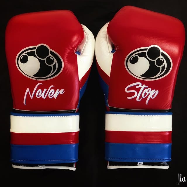 Personalized boxing glove, just like original GRANT gloves