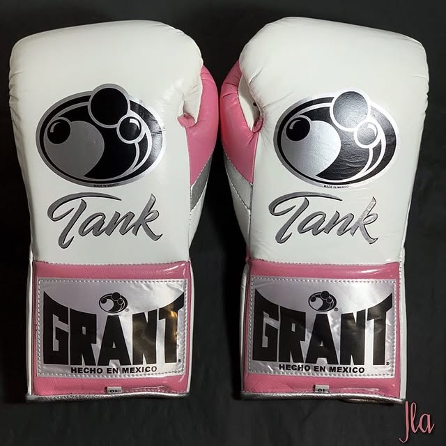 Personalized boxing glove, just like original GRANT gloves