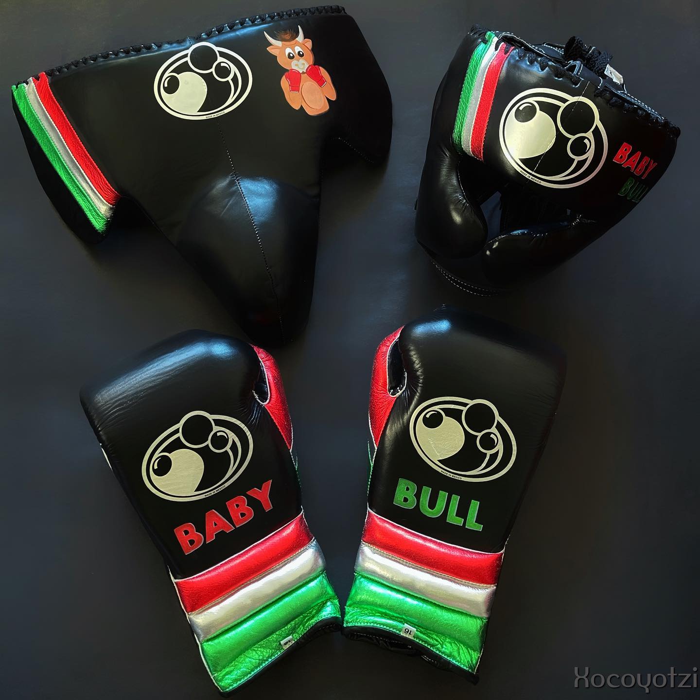 Personalized boxing set, just like orignal