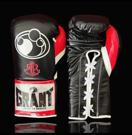 Personalized boxing glove, just like orignal_BN