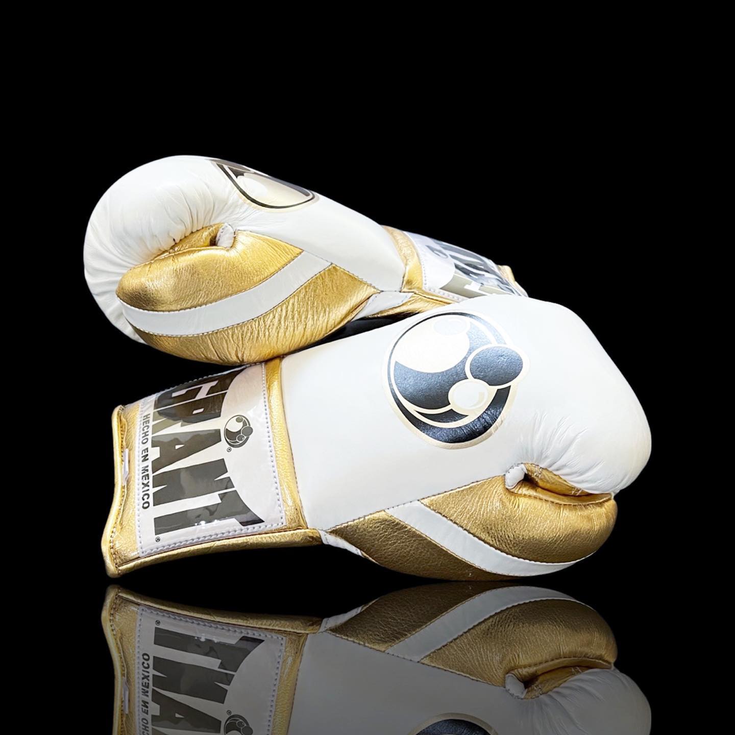 Personalized boxing glove, just like orignaL_BN