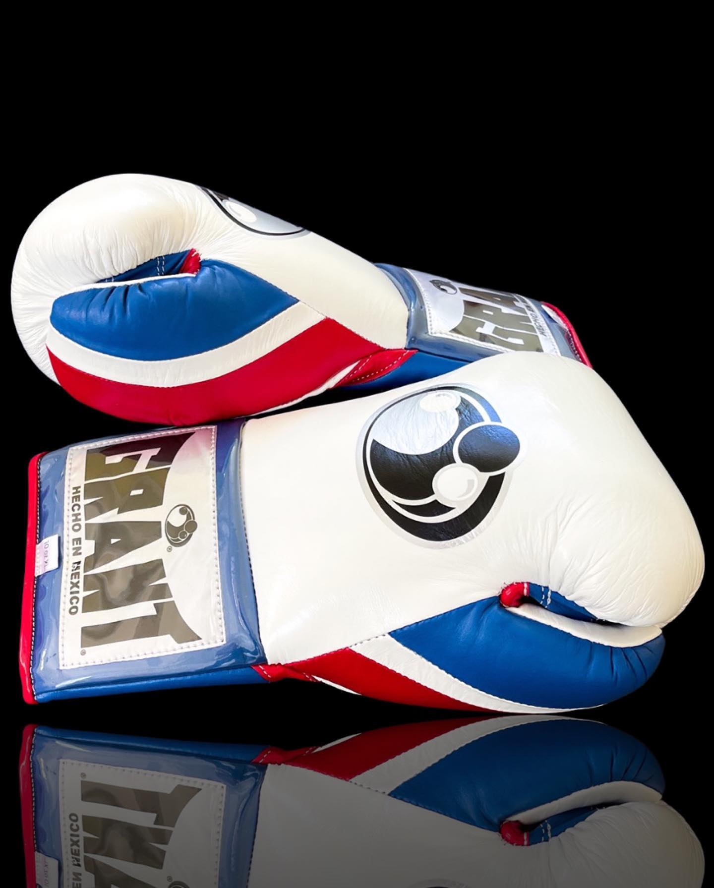 Personalized boxing glove, just like orignal Grant Gloves