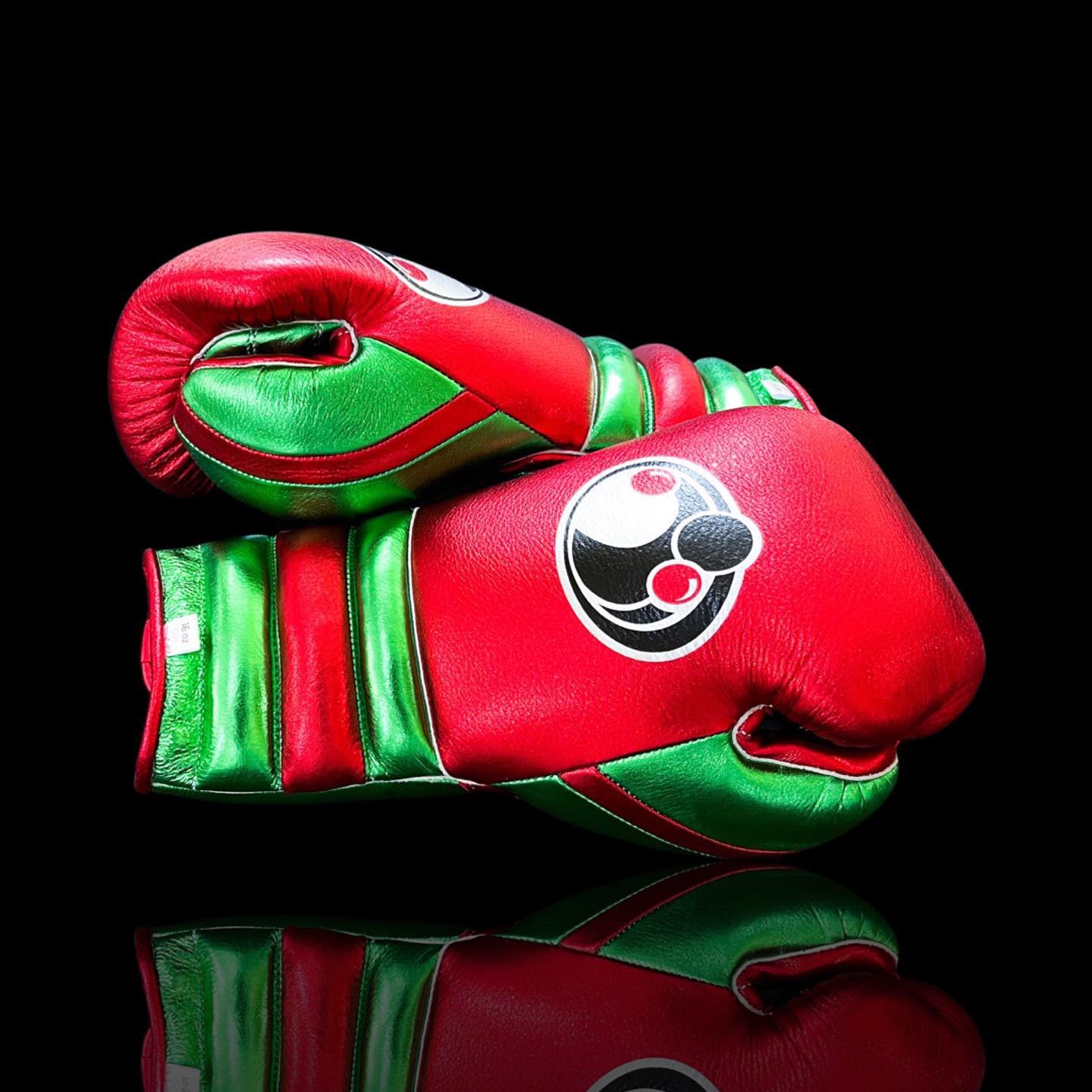 Personalized boxing glove, just like orignal Grant Gloves