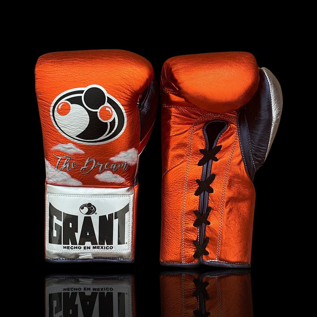 Personalized boxing set, just like orignal