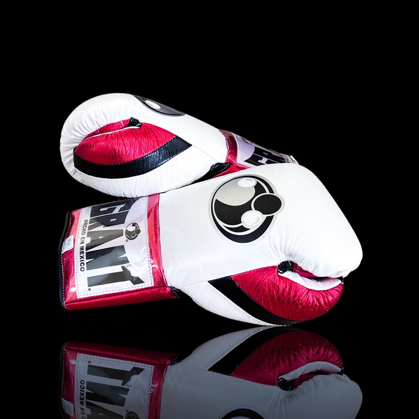 Personalized boxing glove, just like orignal_BN