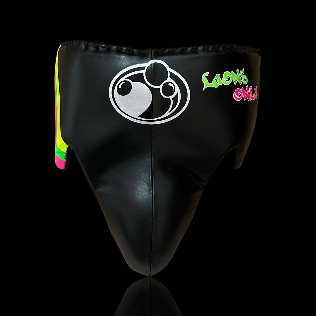 Personalized boxing set, just like orignal