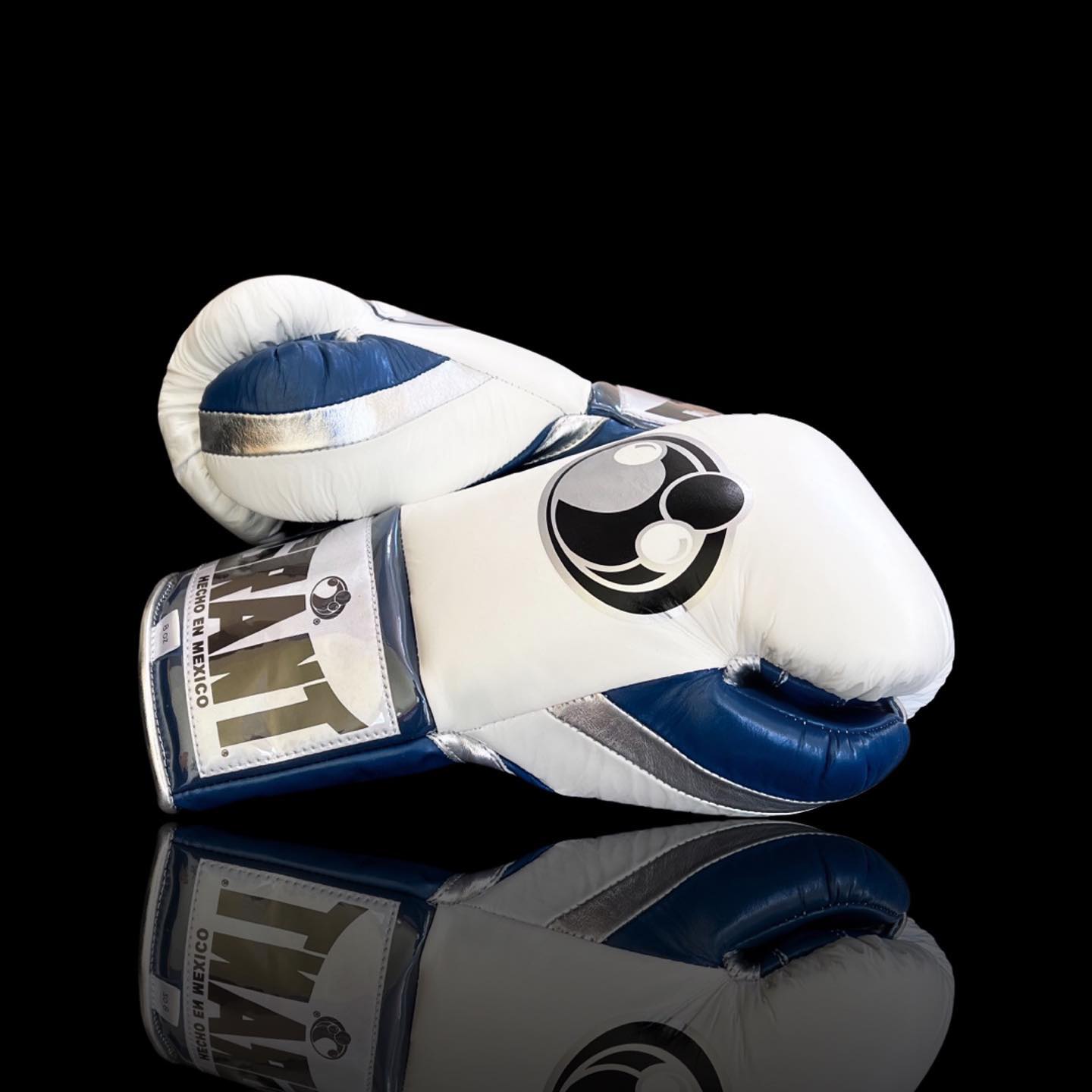 Personalized boxing glove, just like orignal_BN