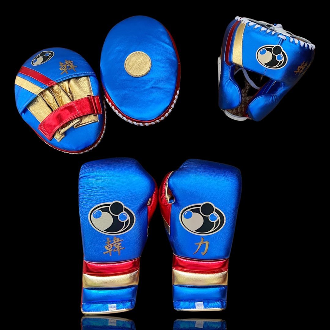 Personalized boxing set, just like orignal