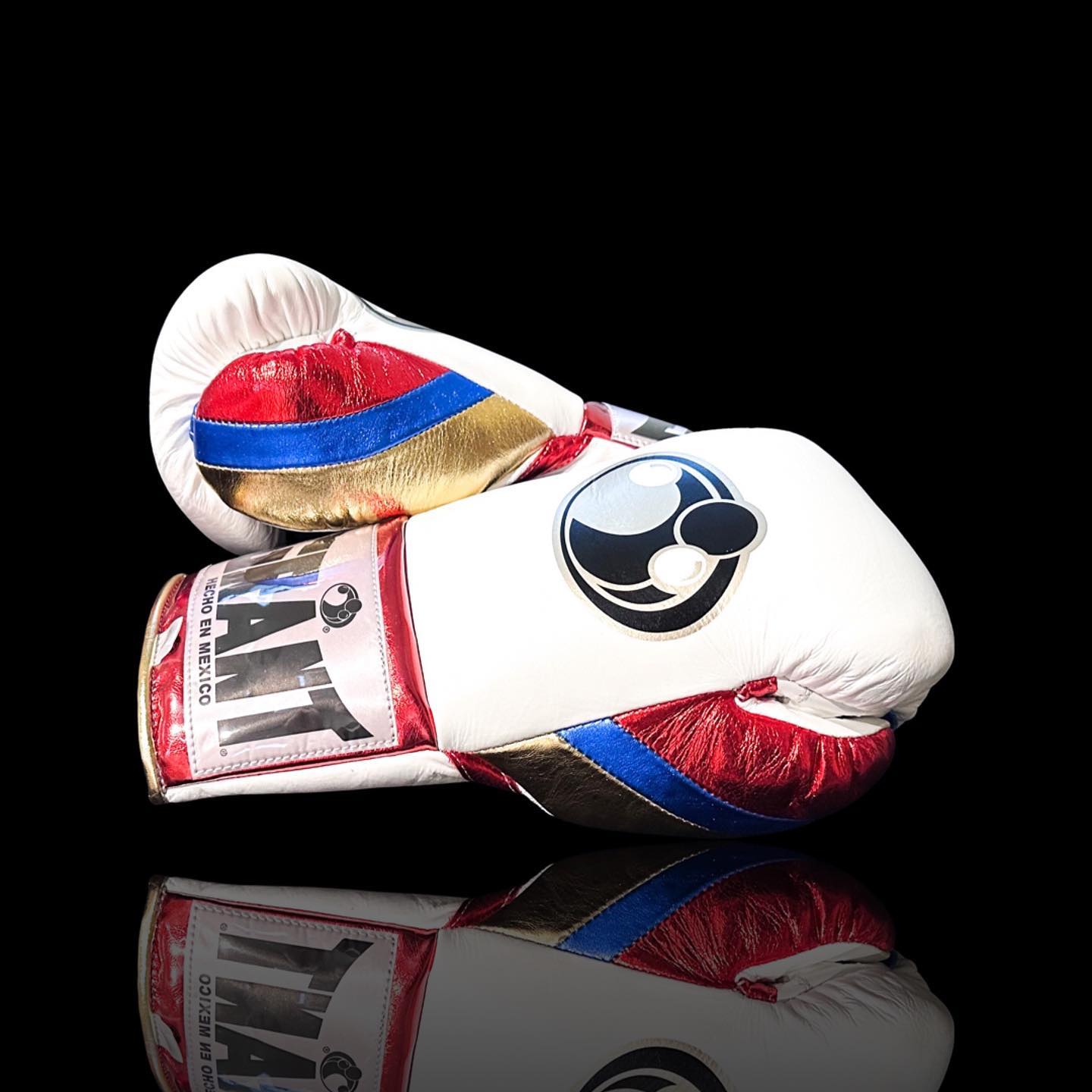 Personalized boxing glove, just like orignal Grant Gloves