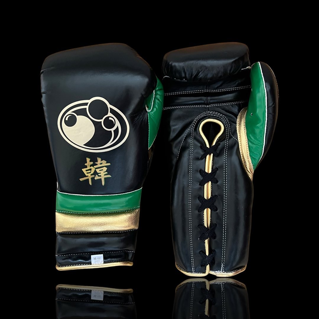 Personalized boxing set, just like orignal
