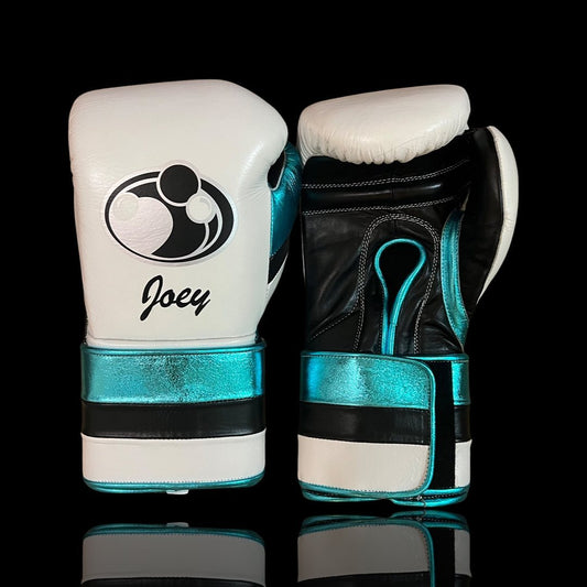 Personalized boxing glove, just like orignal Grant Gloves