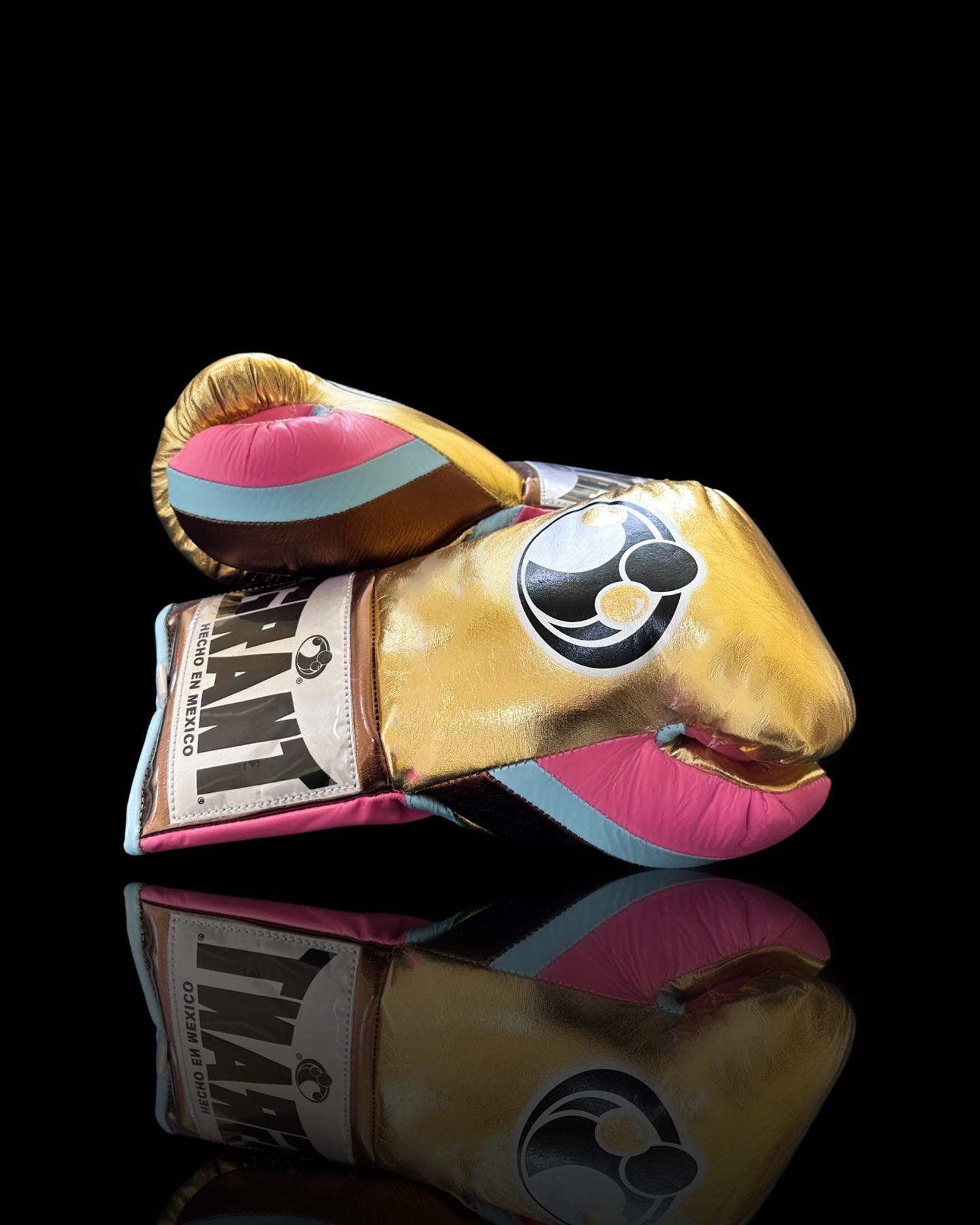 Personalized boxing glove, just like orignal Grant Gloves