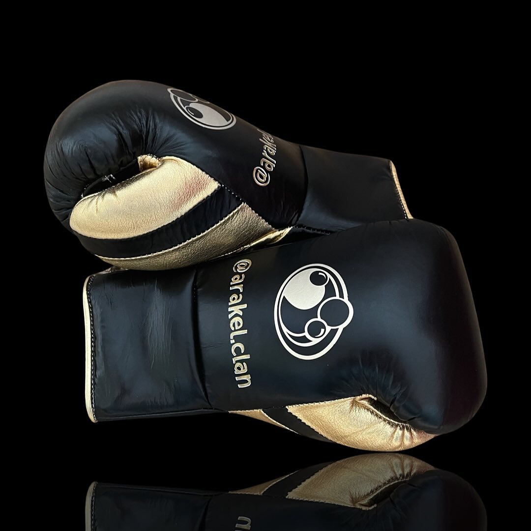 Personalized boxing set, just like orignal