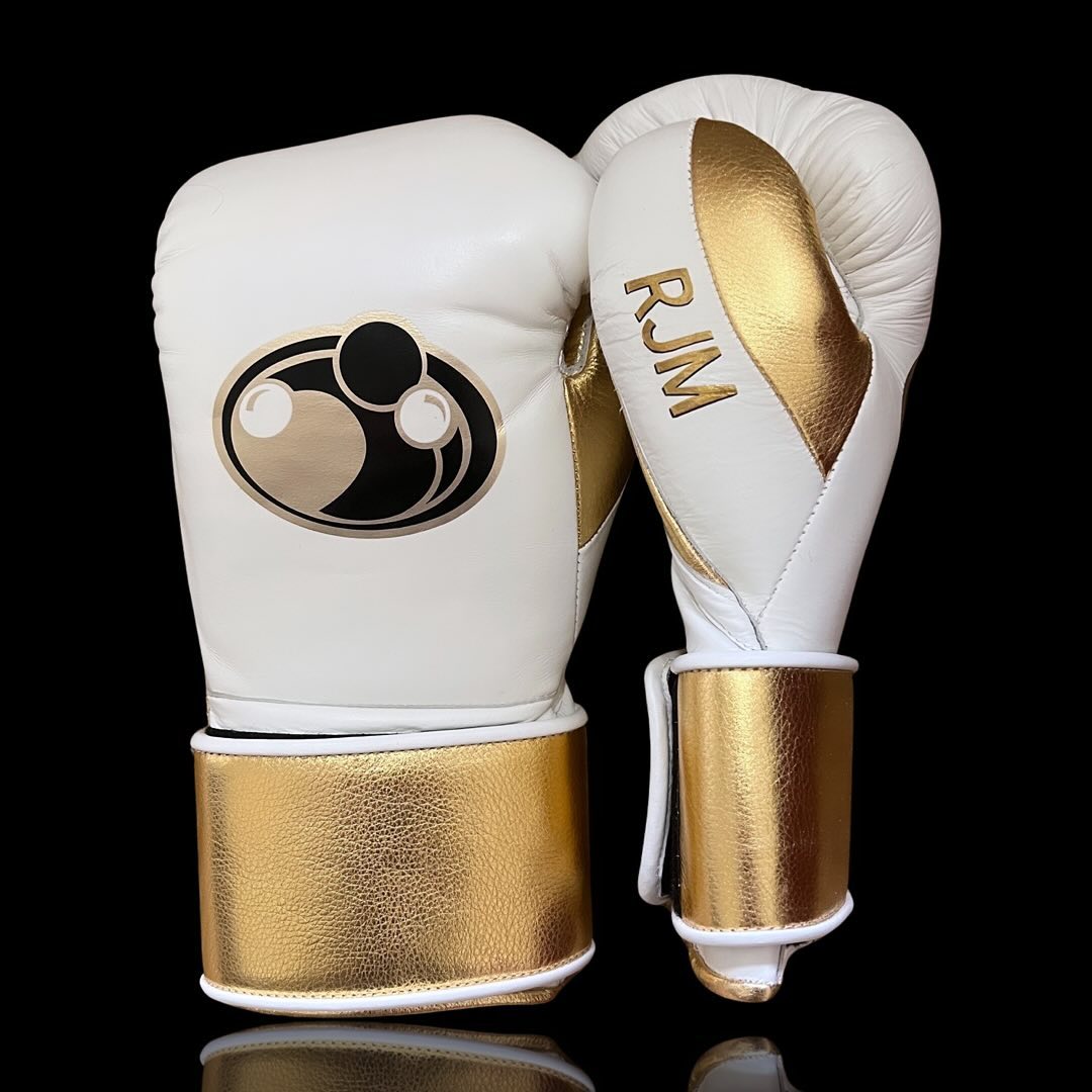 Personalized boxing glove, just like orignal Grant Gloves