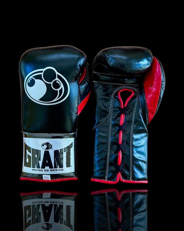 Personalized boxing glove, just like orignal_BN