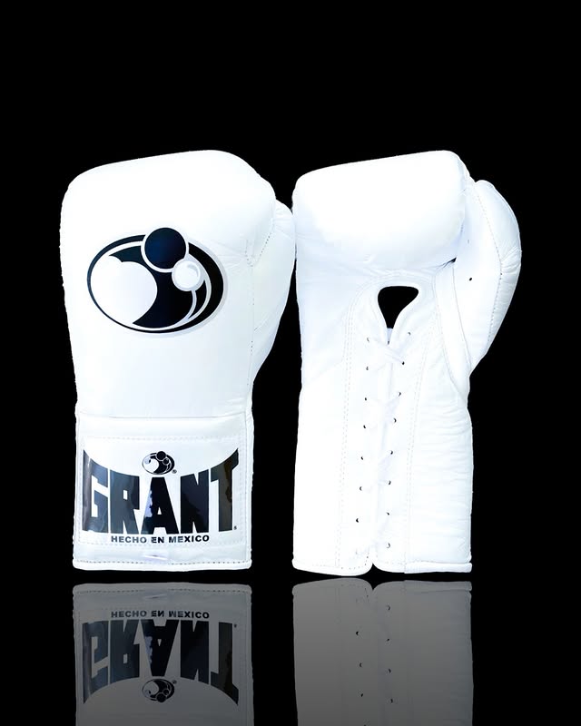 Personalized boxing glove, just like orignaL_BN