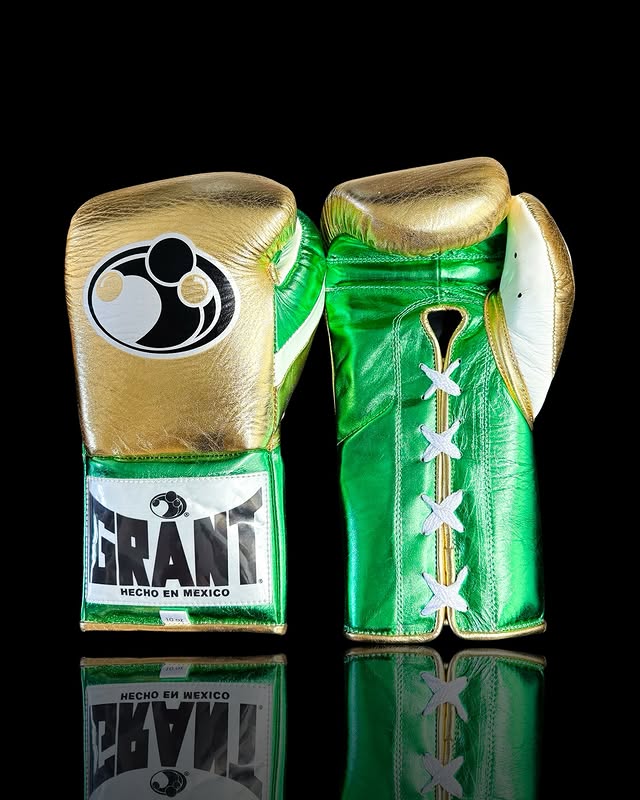 Personalized boxing glove, just like origna_BN