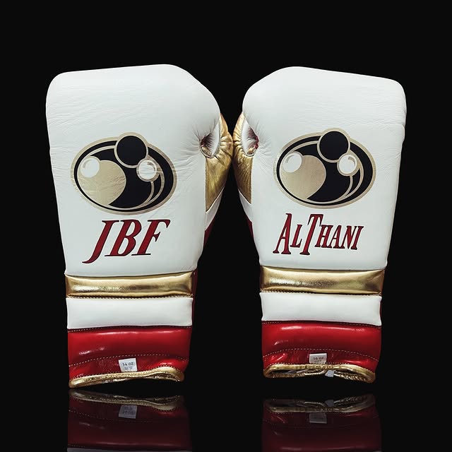 Personalized boxing glove, just like original GRANT gloves_BN