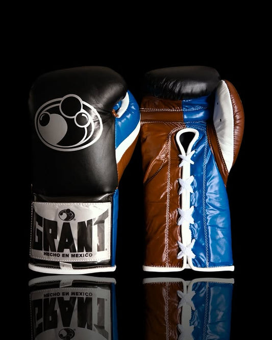 Personalized boxing glove, just like orignal_BN