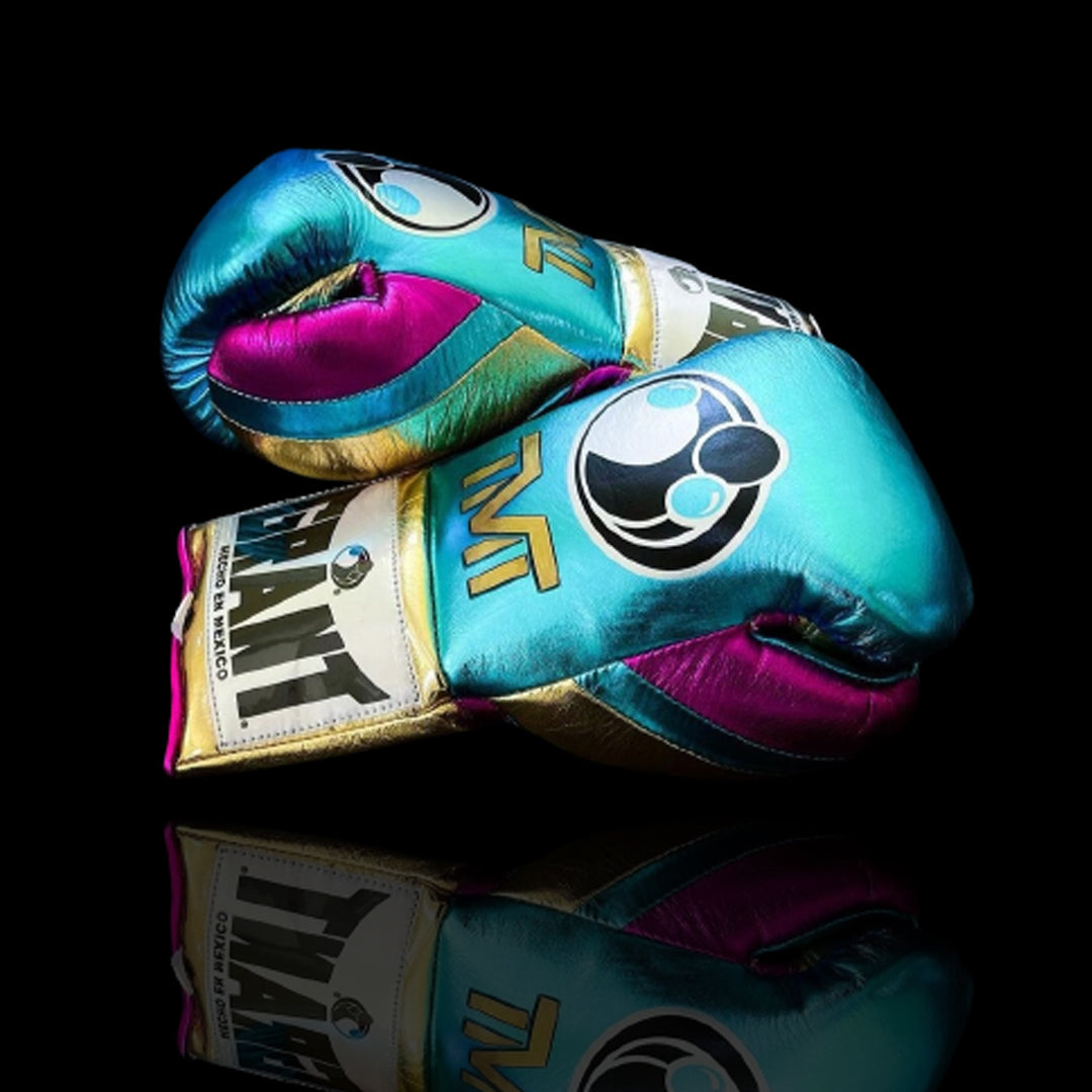 Personalized boxing glove, just like orignal Grant Gloves