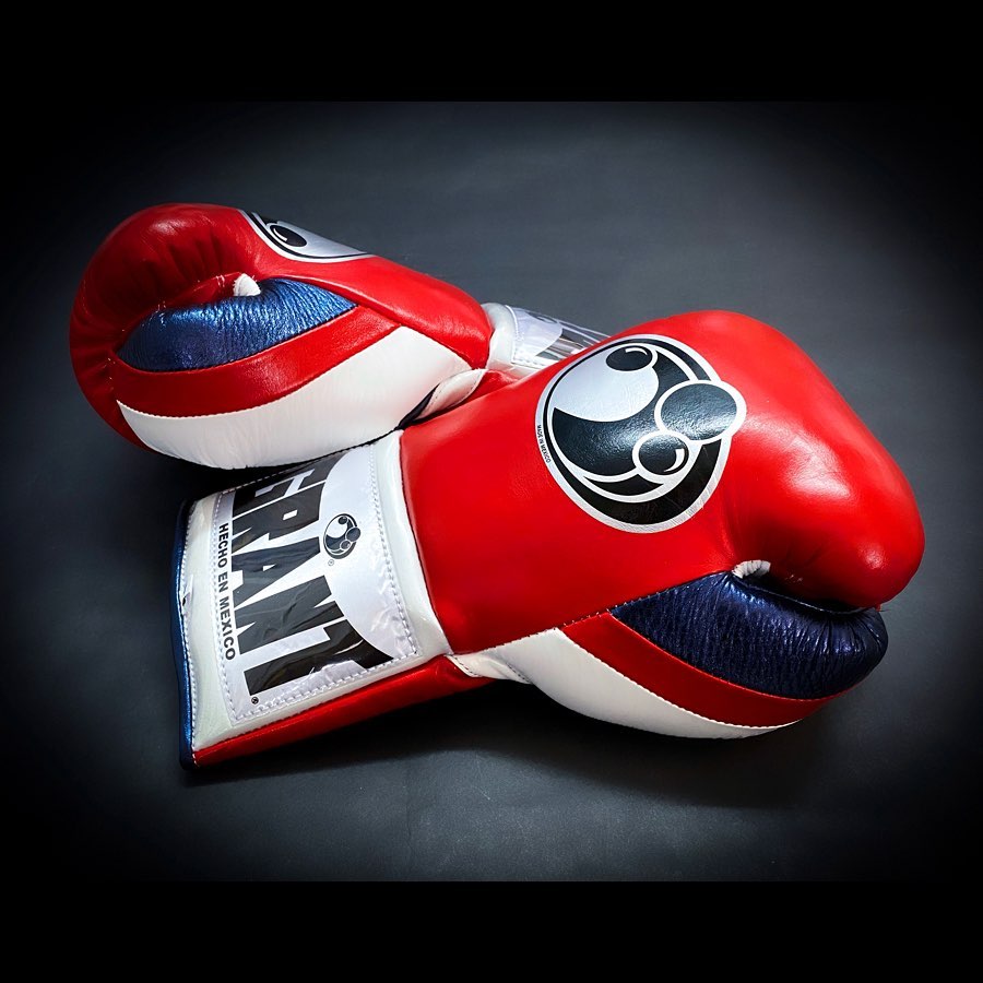 Personalized boxing glove, just like orignal Grant Gloves