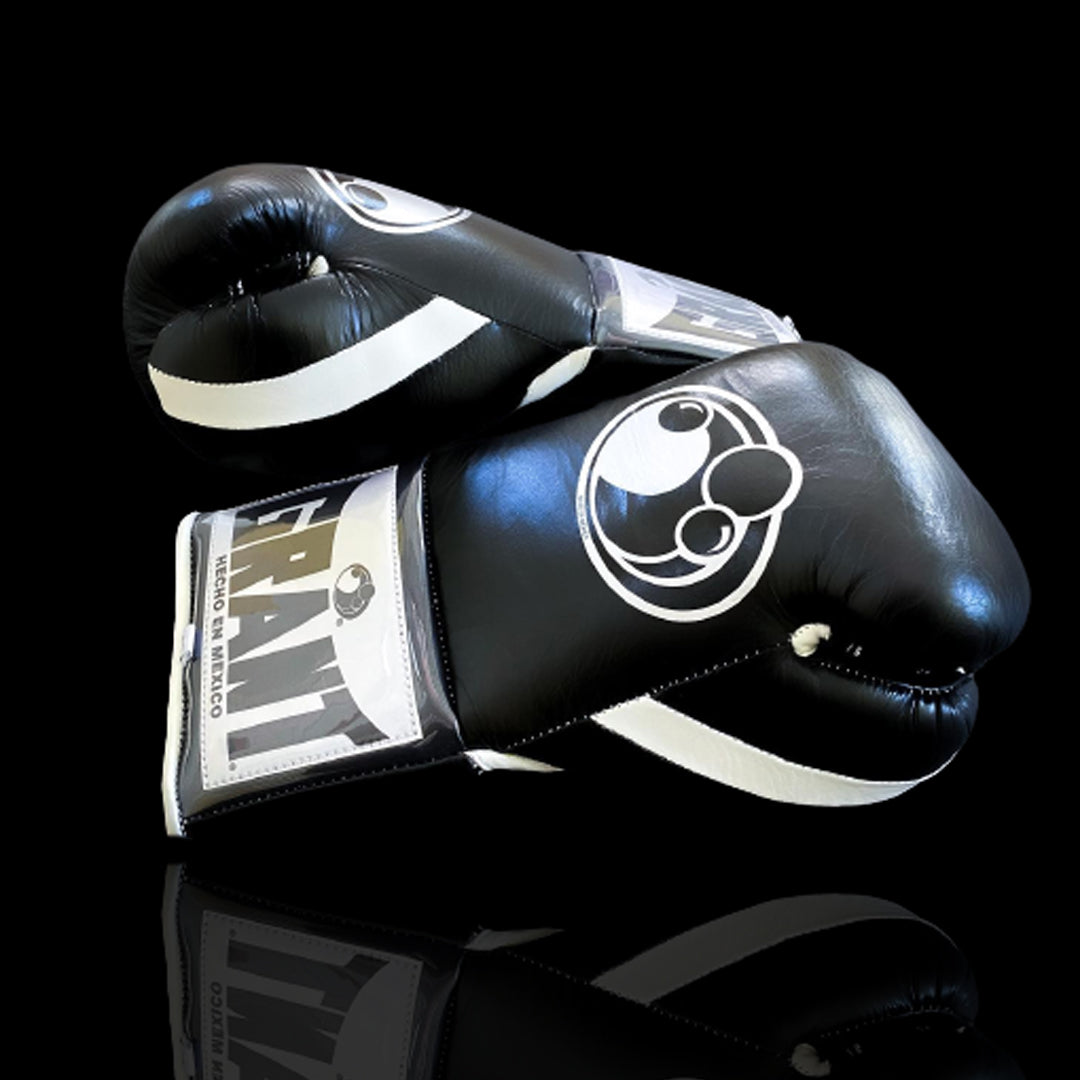 Personalized boxing glove, just like orignal Grant Gloves