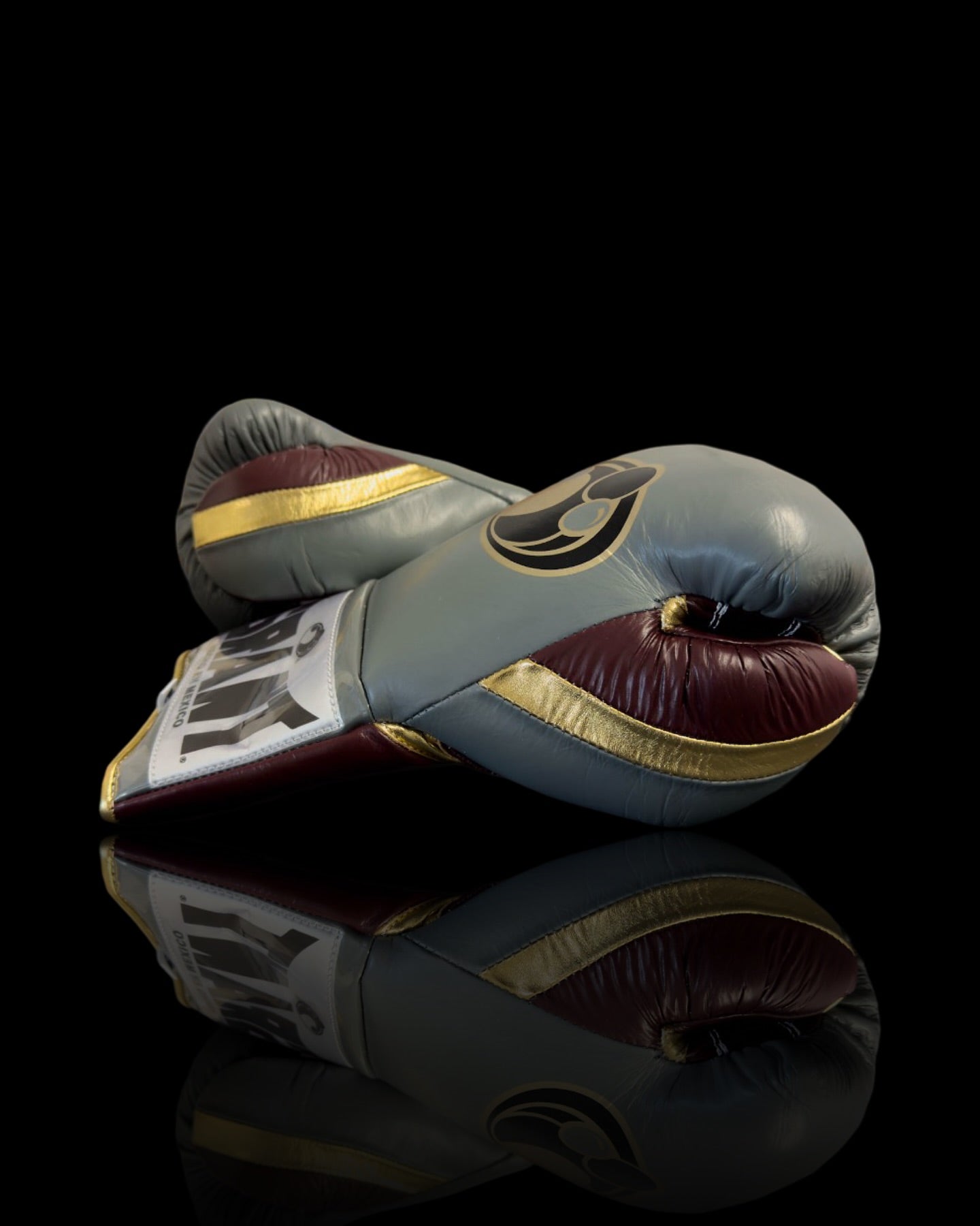 Personalized boxing glove, just like orignal Grant Gloves