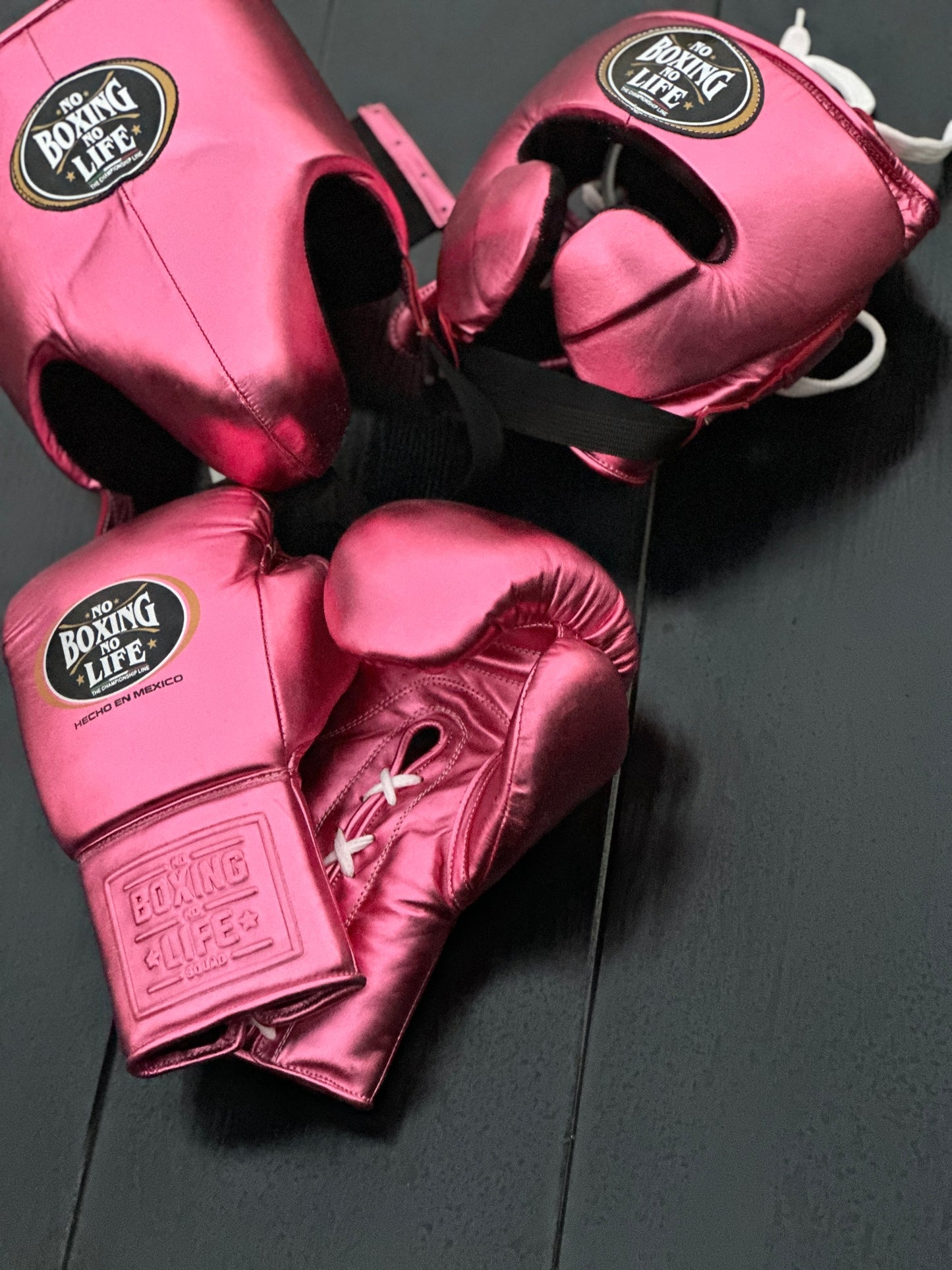 No Boxing No Life set, NBNL pink Boxing set, No Boxing No Life Gloves